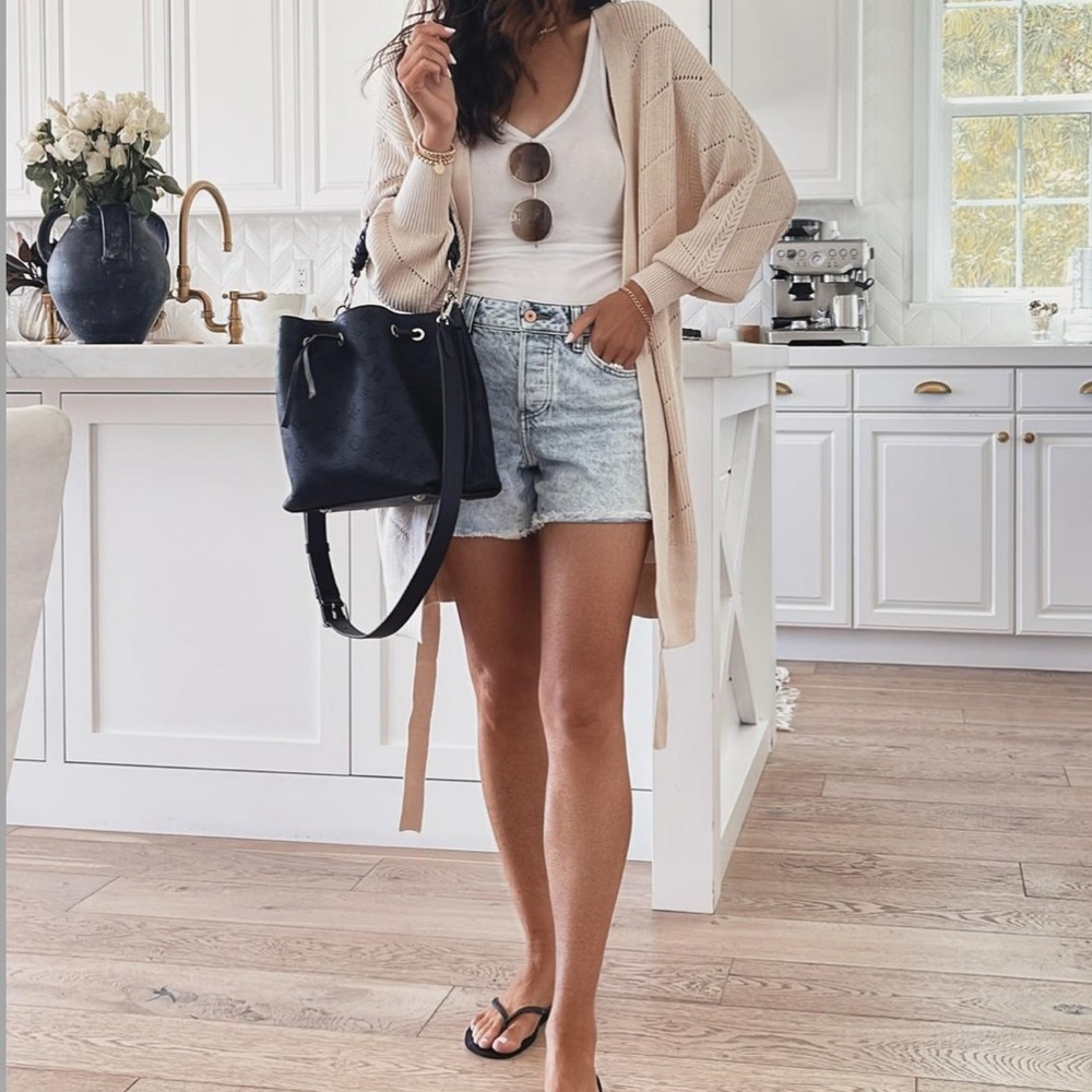 Boyfriend Mid Rise Jean Shorts 00